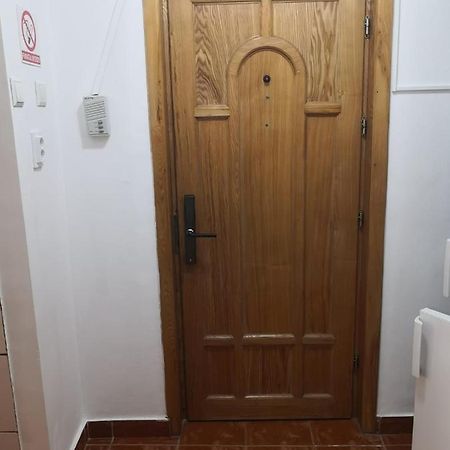 Apartament Cu Doua Camere 塔古玖 外观 照片
